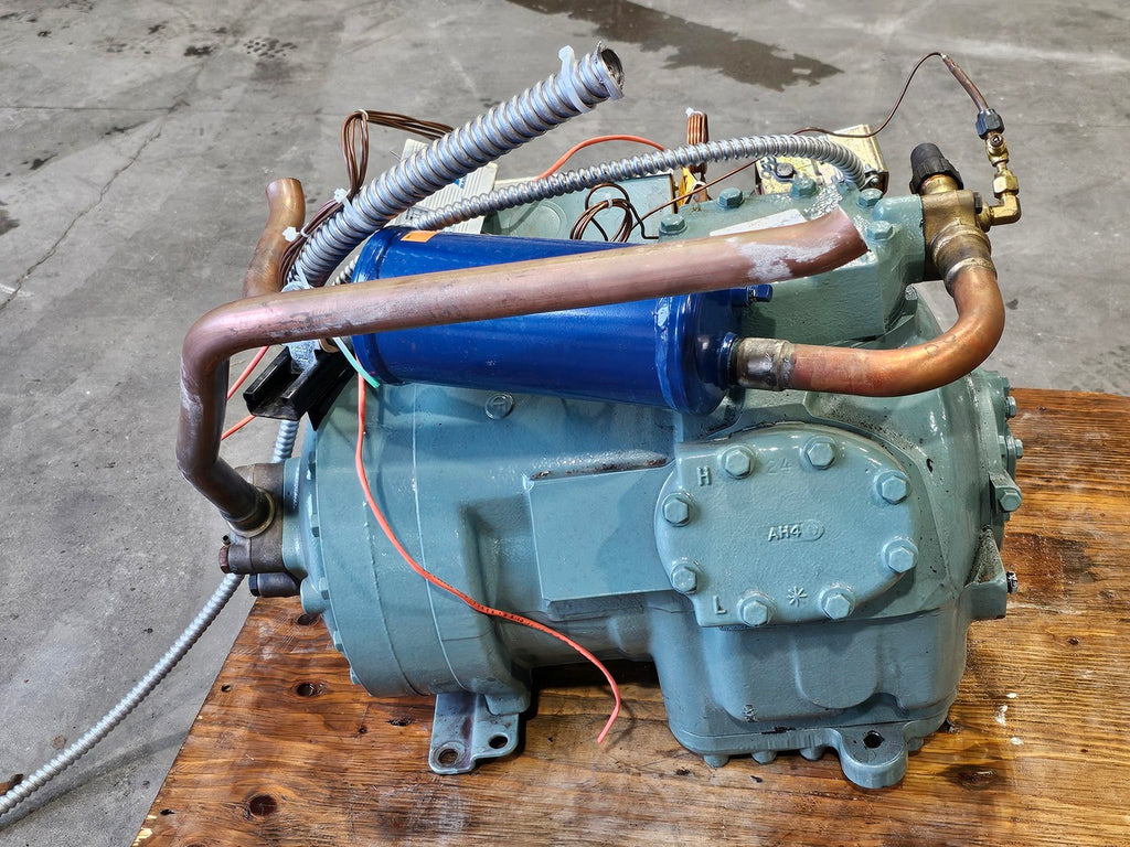 CARLYLE Refrigeration Compressor 06DF3282BA3600 w/ Emerson Muffler MU6033
