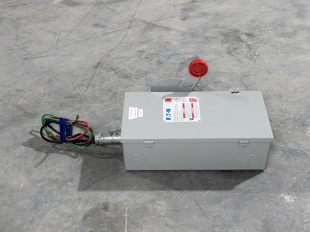 SQUARE D 30 Amp, 3 Pole, 600 Volt Fusible Heavy Duty Safety Switch Disconnect 1HD361