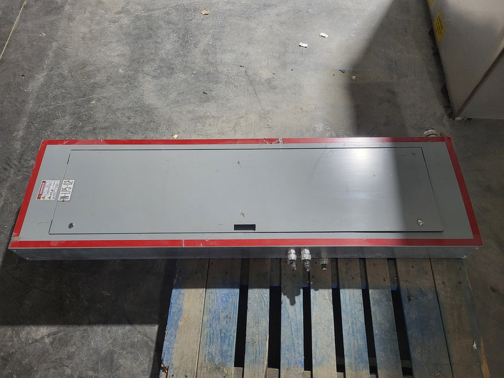 CUTLER-HAMMER 250 Amp, 347/600 Volt, 30X Circuits Panelboard PRL3A