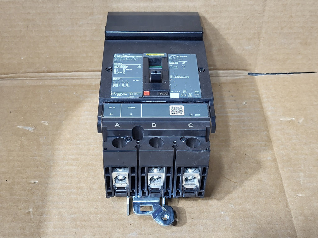 SQUARE D 30 Amp, 3 Pole, 600 Volt Circuit Breaker HJA36030
