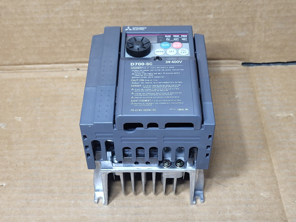 MITSUBISHI ELECTRIC 1 hp, 480 Volt Inverter VFD FR-D740-022SC-EC
