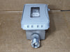 HUBBELL Duplex Receptacle Extra Duty TayMac w/ Cover