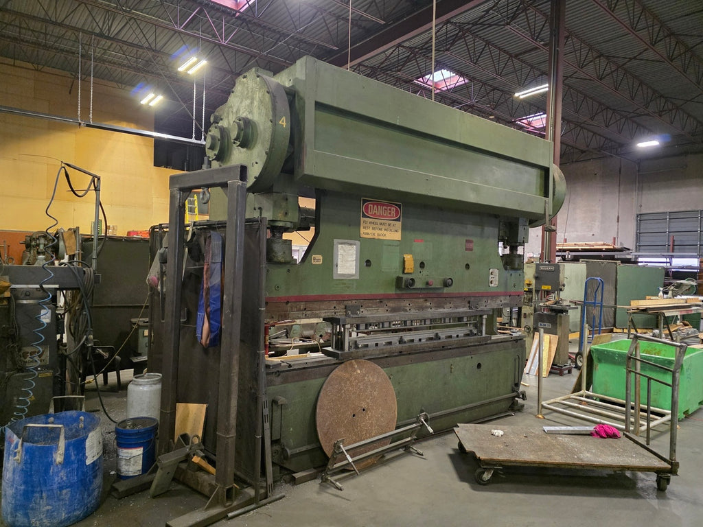 WYSONG 225 Ton Mechanical Press Brake 225-10