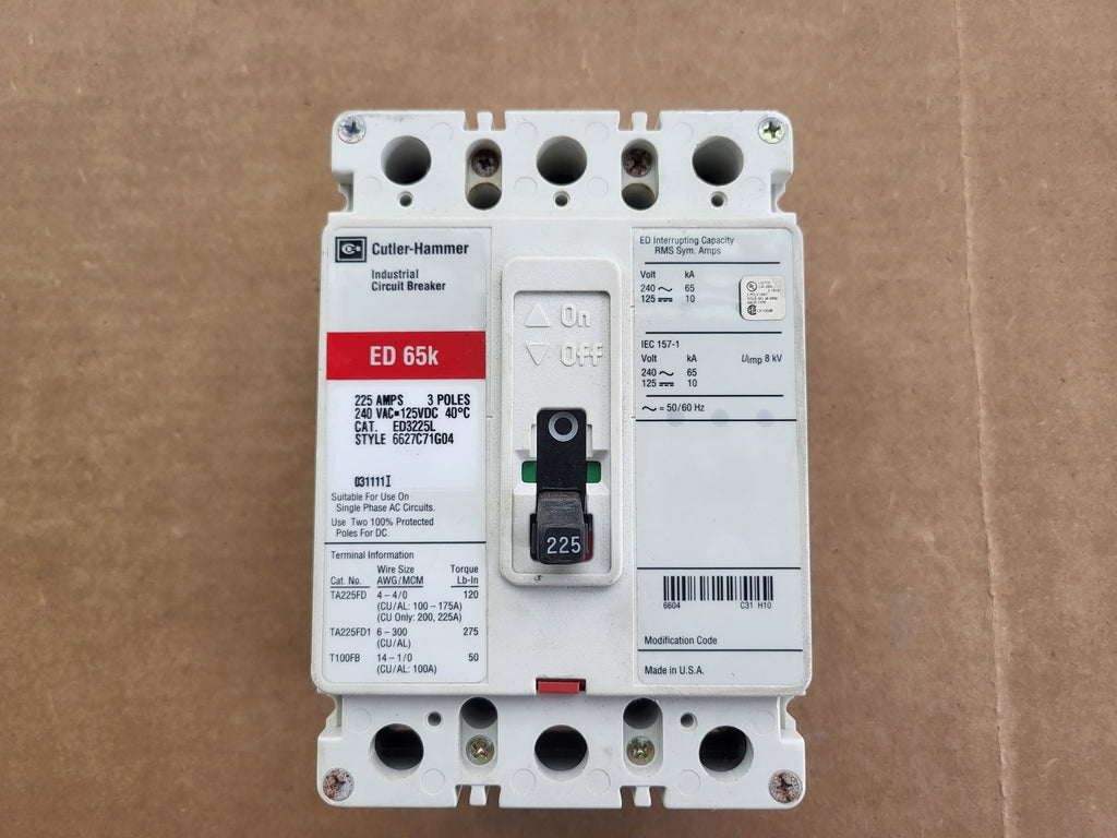 CUTLER-HAMMER 225 Amp 3 Pole 240 Volts Circuit Breaker ED3225L