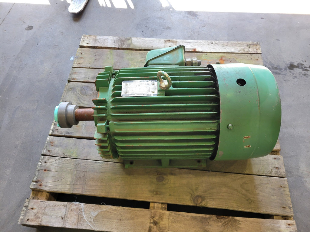 TOSHIBA 30hp, 230/460 volts, 1760 rpm, 286T, Electric Motor 