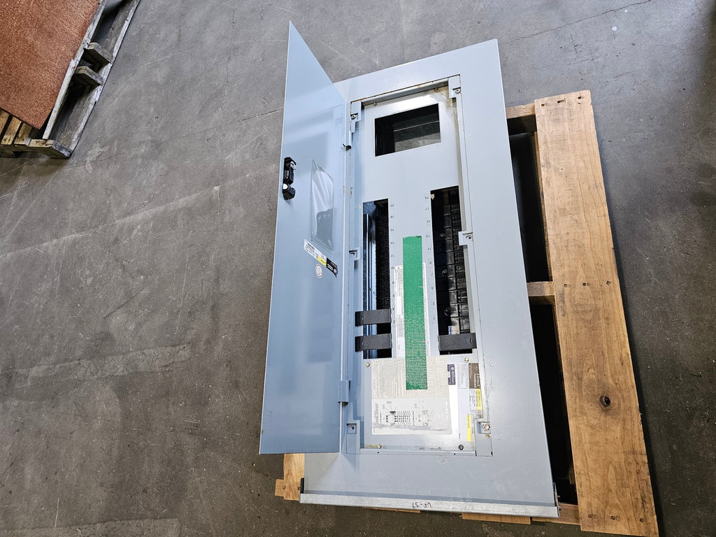 GENERAL ELECTRIC 125 Amps, 480Y/277 Volts, 24 Circuits Panel Board ADF3241MBX