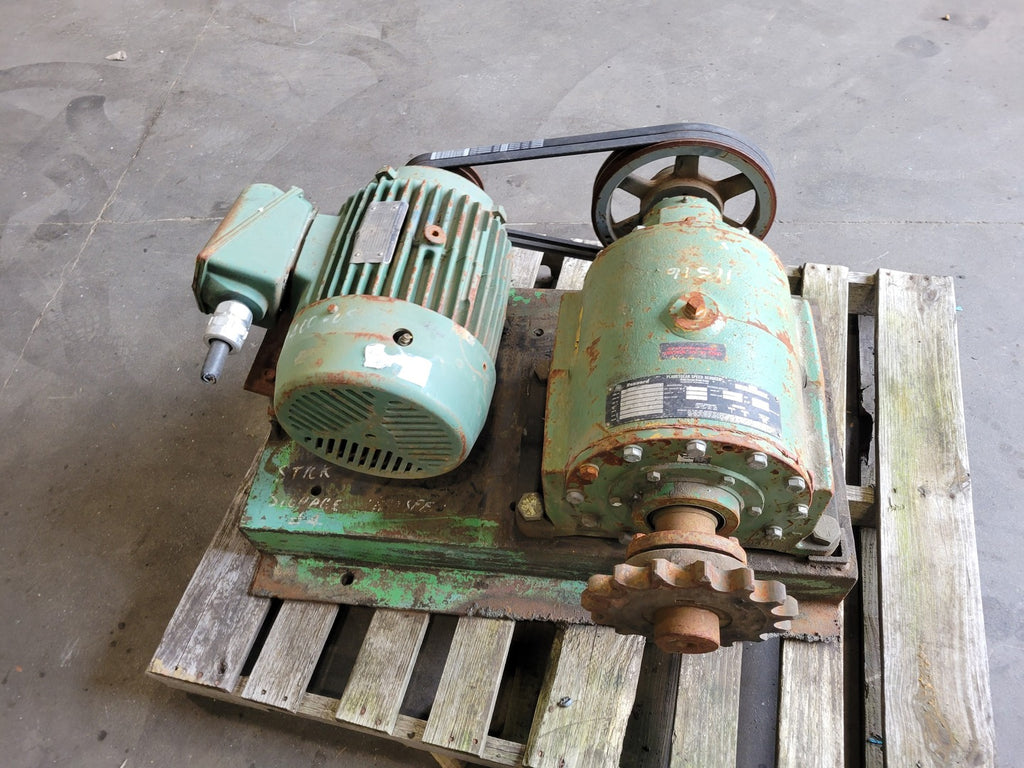 TOSHIBA 10 hp, 460 volts, 1745 rpm, 215T Electric Motor B0104FLF3BCHD03 w/ Planetgear Reducer