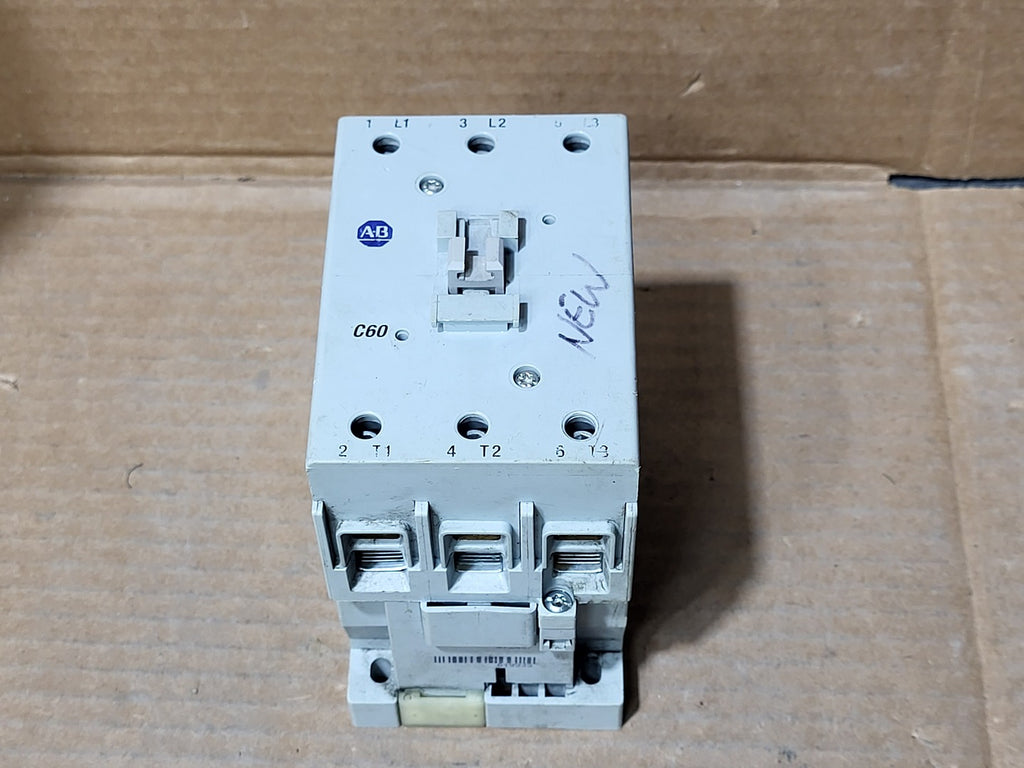 ALLEN-BRADLEY 60 Amp, 3-Pole Motor Control Contactor 100-C60*00