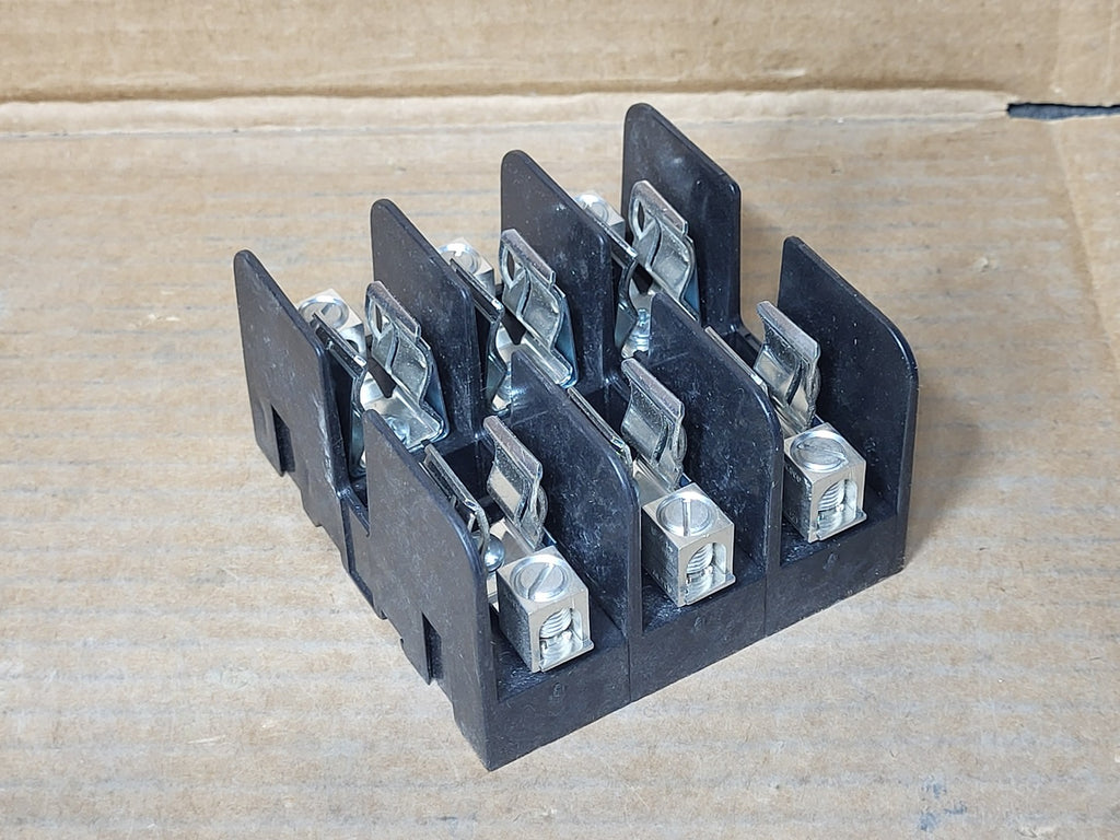 FERRAZ SHAWMUT 30 Amp, 600 Volt, 3 Pole Open Style Fuse Block 60308SJ