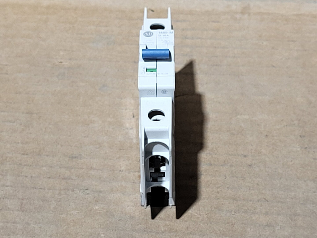 ALLEN-BRADLEY 10 Amp, 1 Pole, 277 Volt Circuit Breaker 1489-M1D100