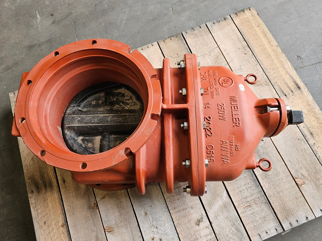 MUELLER 14" Fire Main Wedge Gate Valve