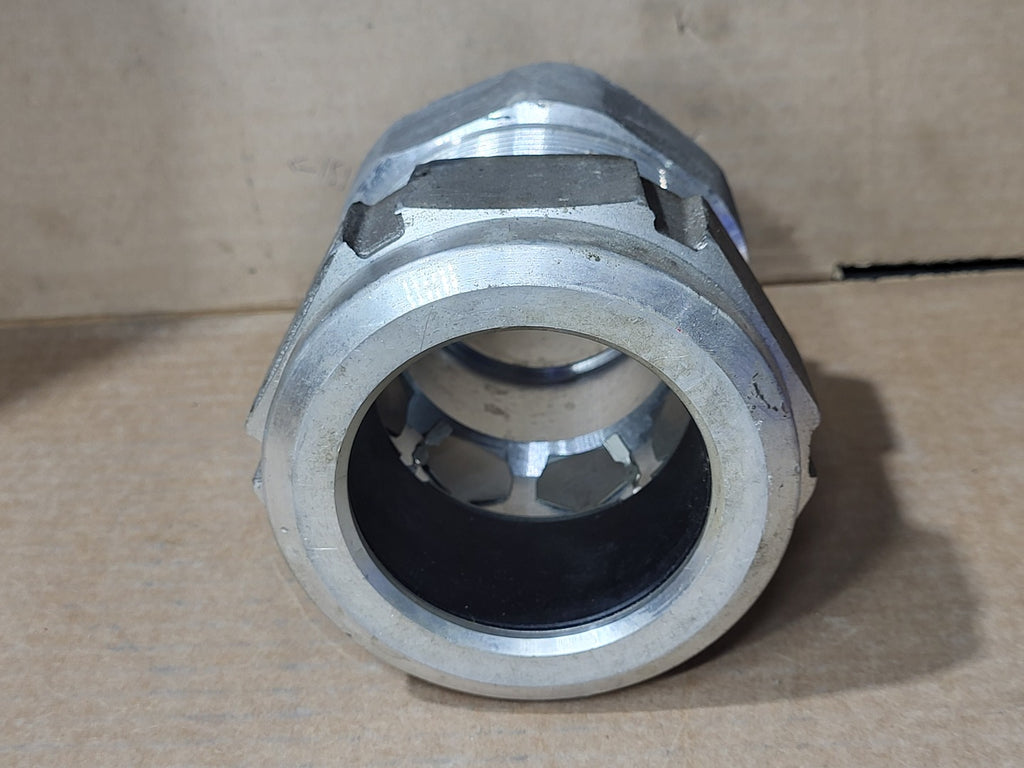 THOMAS & BETTS 2-1/2" Star Teck Cable Fitting ST250-478