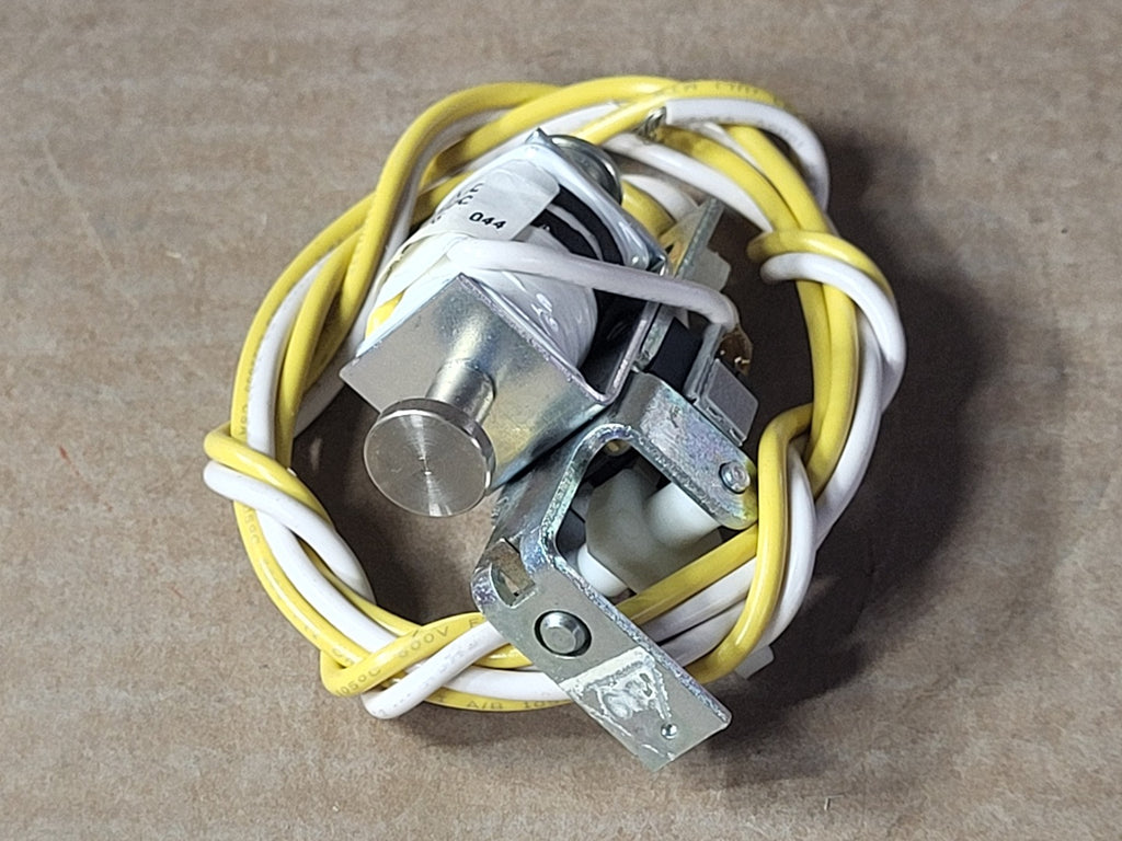 EATON 240 Volt Shunt Trip SNT2P11K