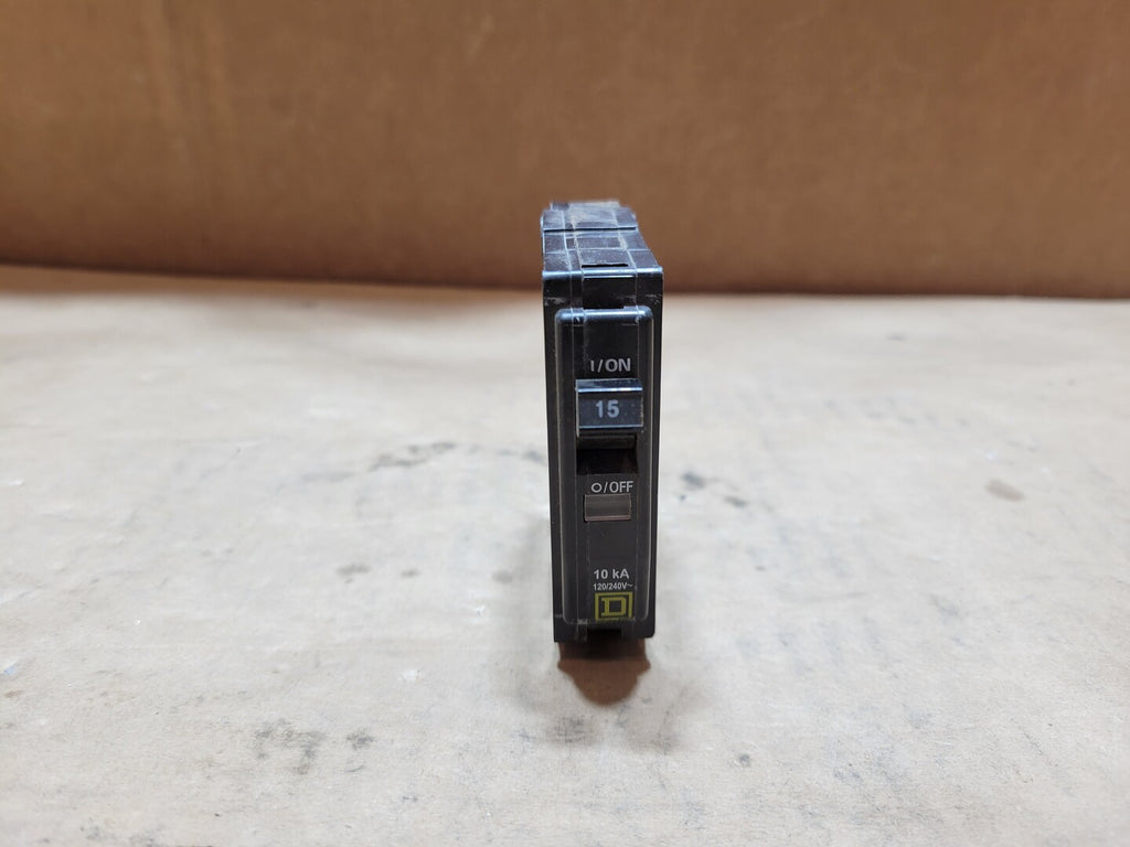 SQUARE D 15 Amp, 1 Pole, 120/240 Volts Circuit Breaker QO115