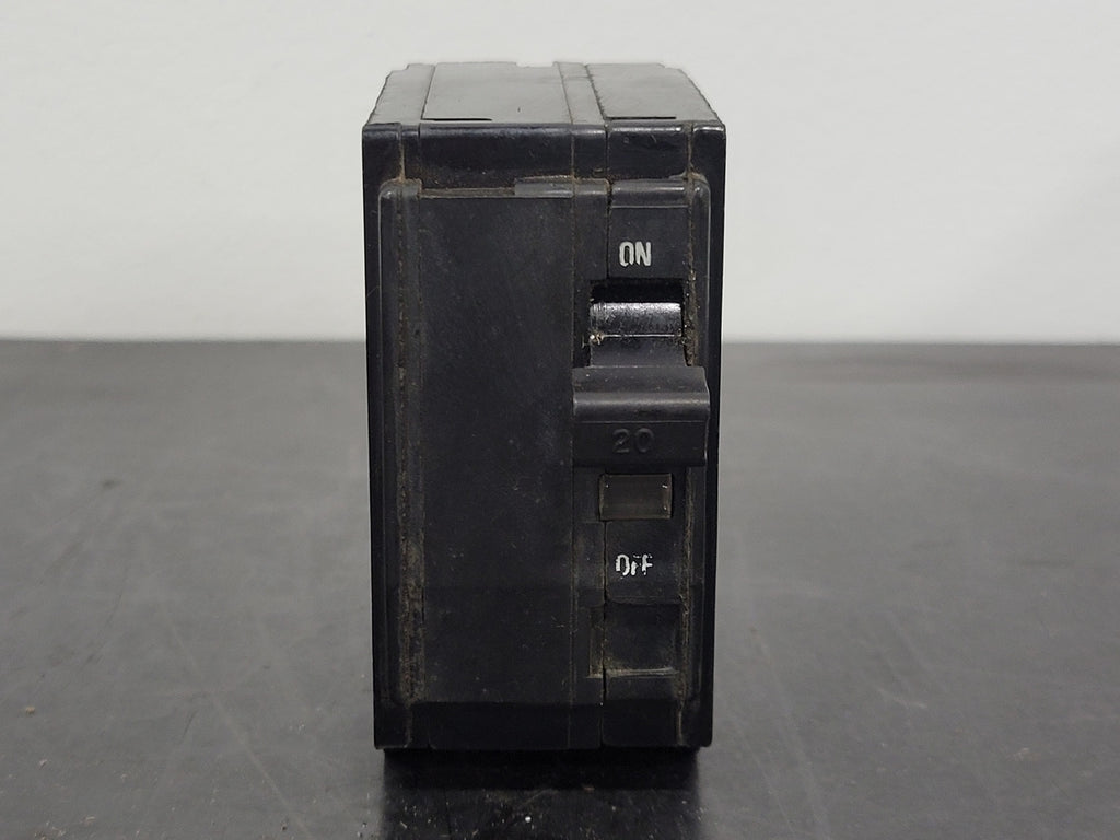 SQUARE D 20 Amp, 2 Pole, 120/240 volts Circuit Breaker QO220 