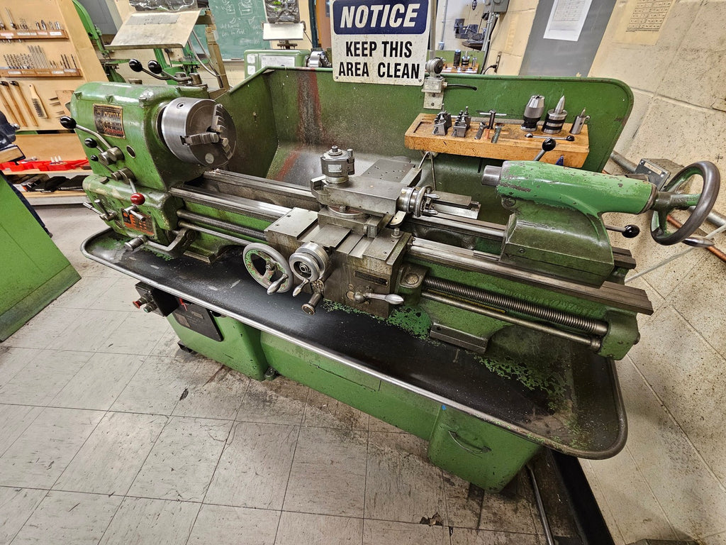 COLCHESTER 13" x 36" Lathe Master 6-1/2" w/ DRO
