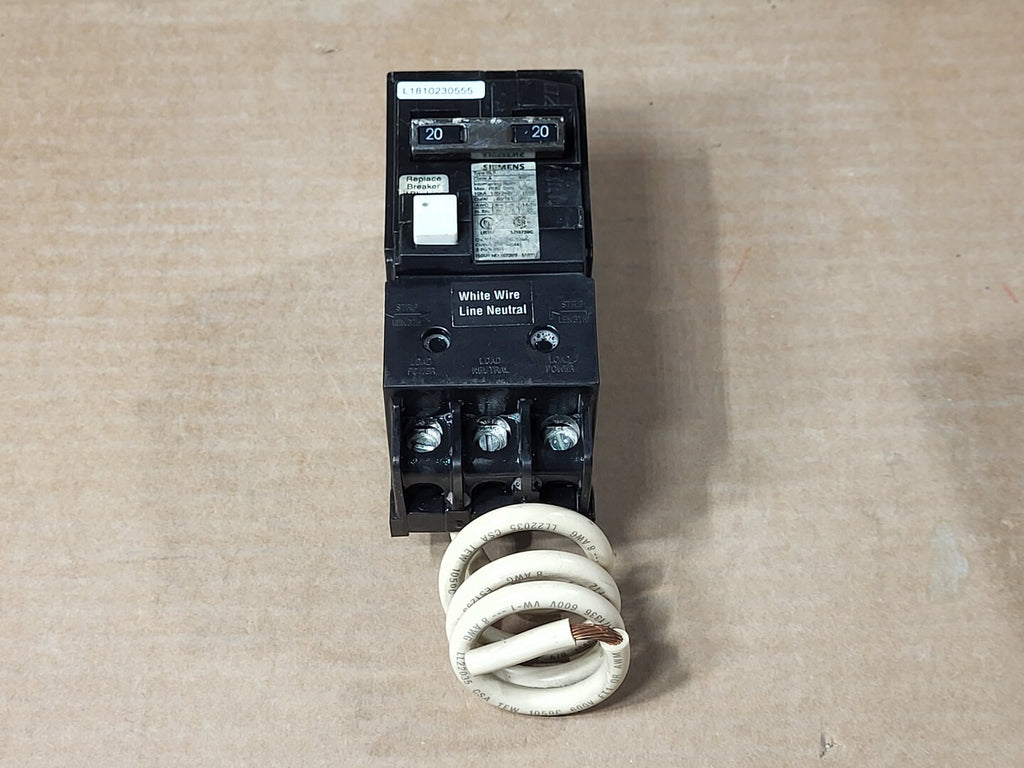 SIEMENS 20 Amp, 2 Poles, 120/240 Volts Circuit Breaker BLF220