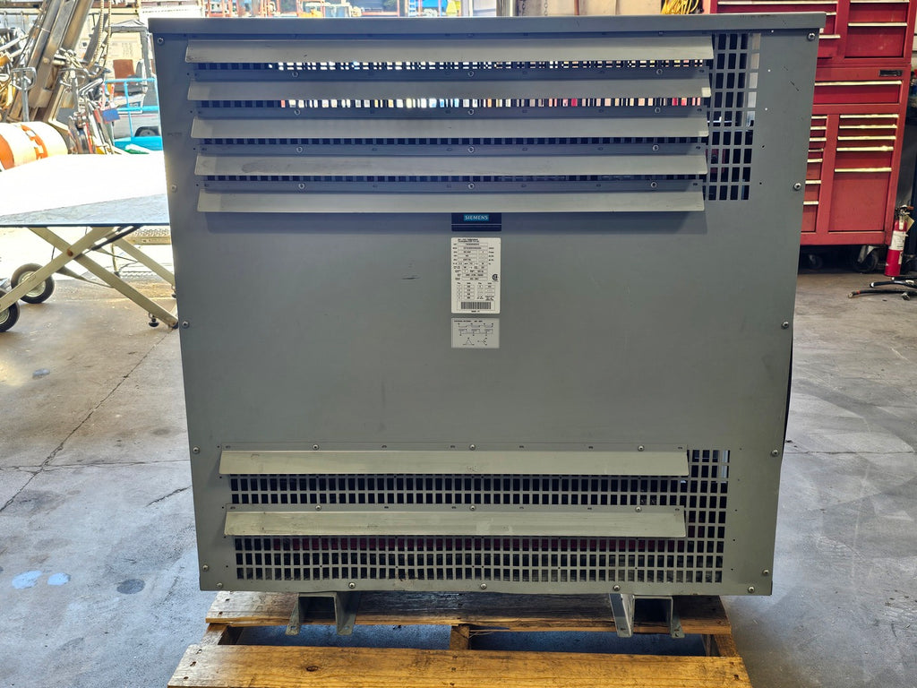 SIEMENS 300 kVA Transformer, 600 pri. volts, 208Y/120 sec. volts CDTA0300VHA6XXBA