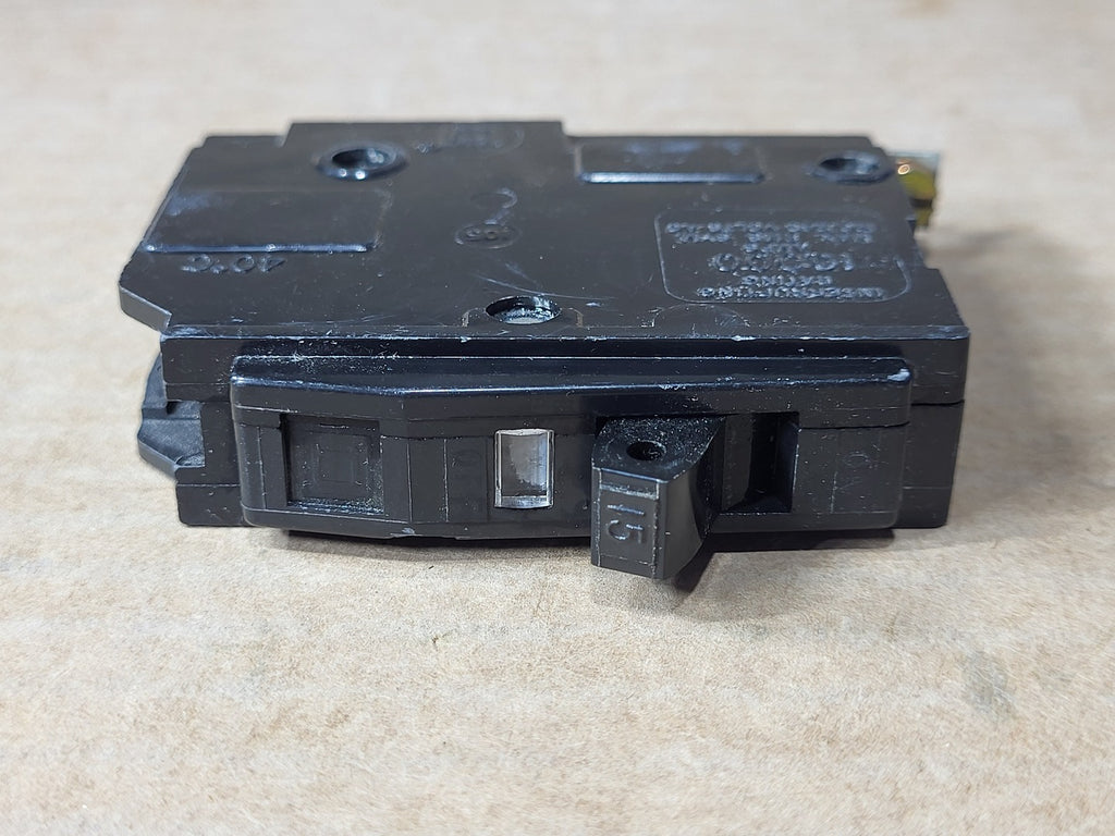 SQUARE D 15 Amp, 1 Pole, 120/240 Volts Circuit Breaker QO115