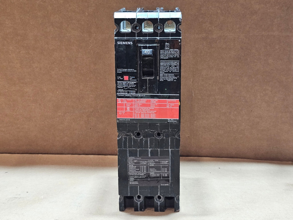 SIEMENS 40 Amp 3 Pole 600 Volts Circuit Breaker CED63B040