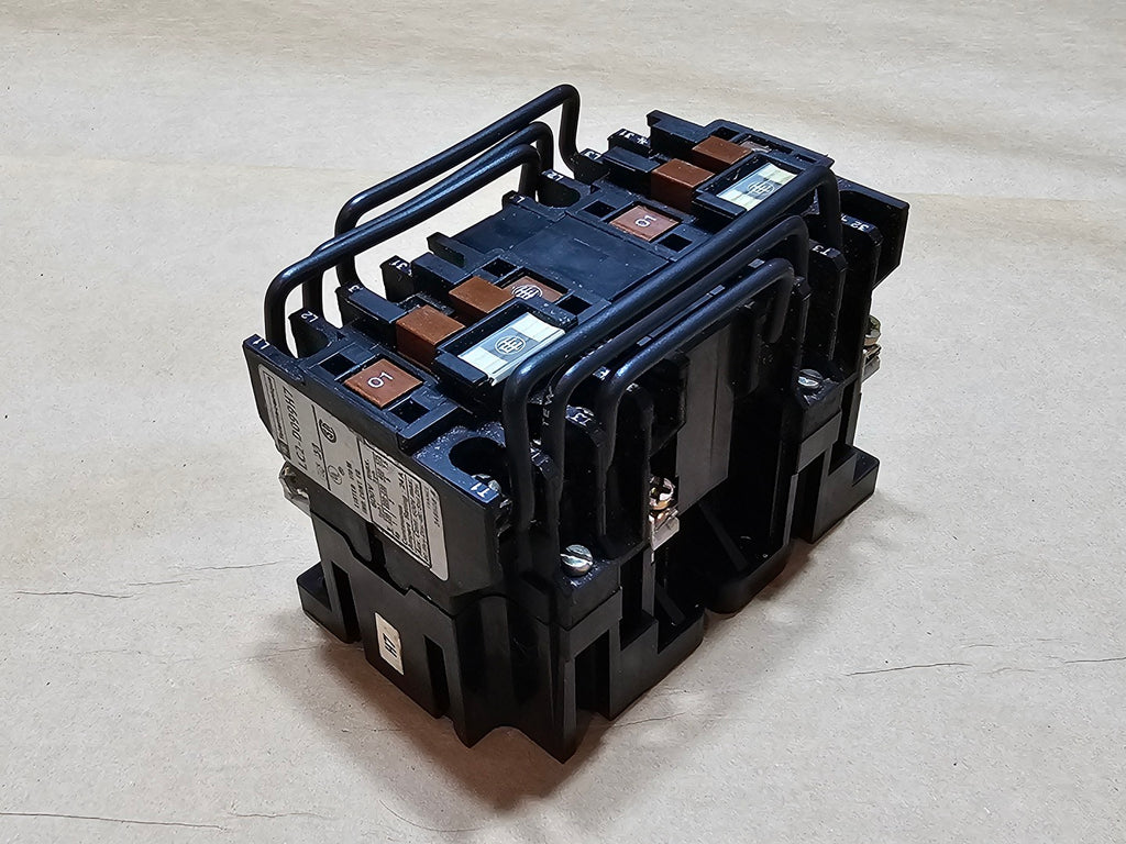 TELEMECANIQUE 24 Amp, 3 Pole, 1NO+1NC, 20/24 VAC Reversing Contactor LC2-D099H7