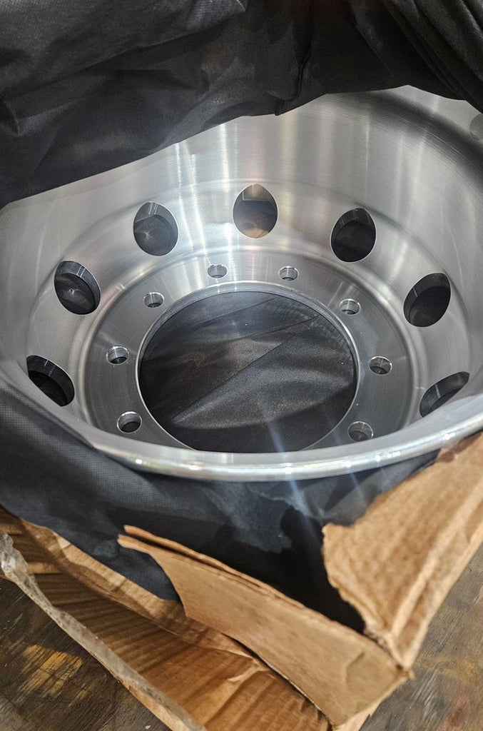 ALCOA 22.5" x 9" Aluminum Forged Disc Wheel, Hub Pilot, 335mm Bolt Circle, GA896520