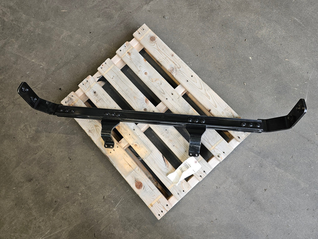 PETERBILT Hood Pivot Bar L48-6109