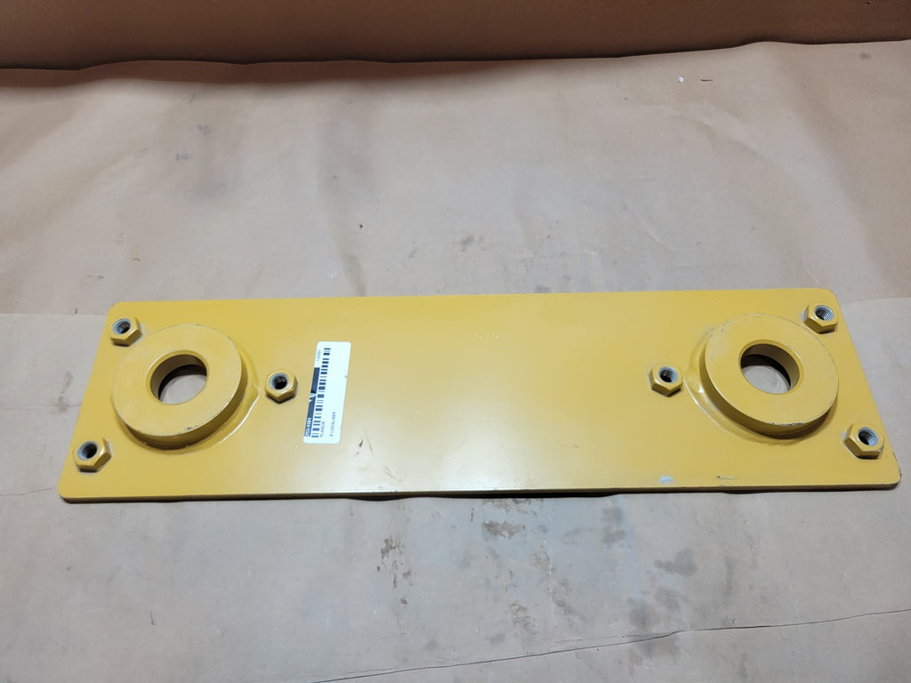 CATERPILLAR Fender Fastener Plate 253-1581