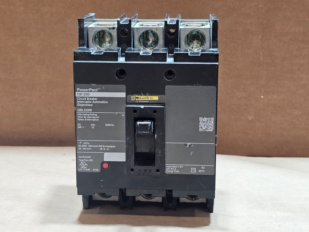 SQUARE D 200 Amp, 3 Pole, 240 Volts Circuit Breaker QBL32200