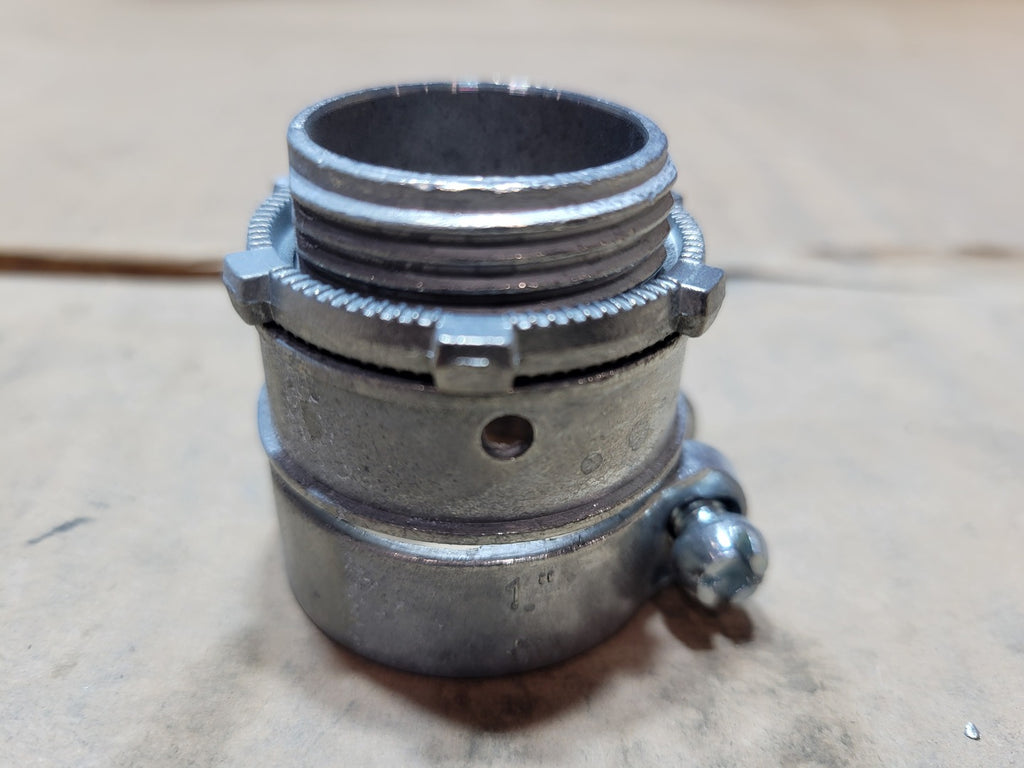 EAST ELECTRICAL SUPPLY INC. 1" Squeeze Connector SQ-100 (Box of 10)