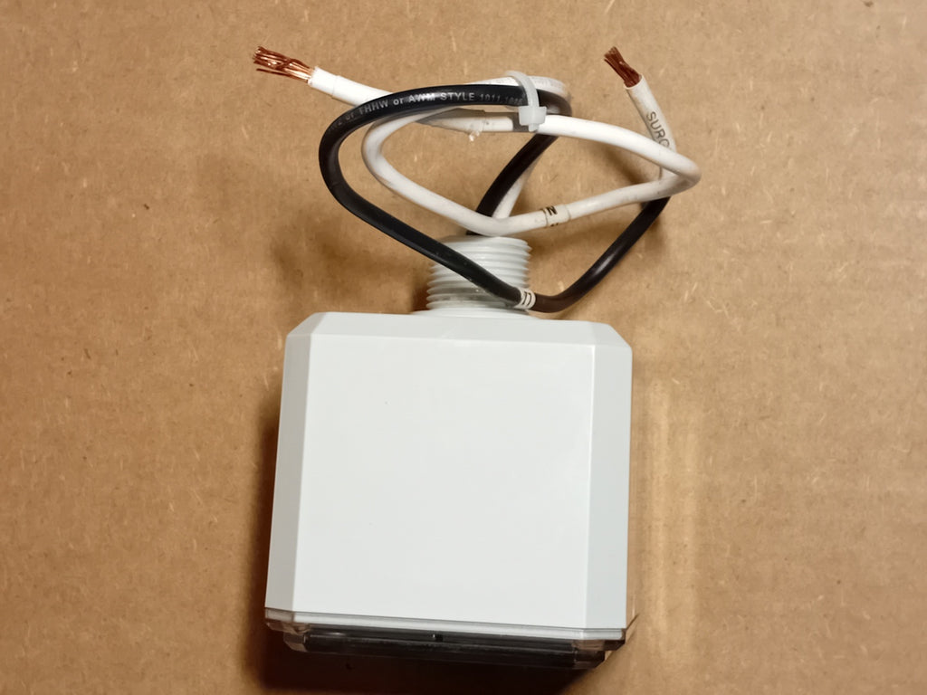 MERSEN 120 Volt, 20 kA Surge Protective Device STXR120P05