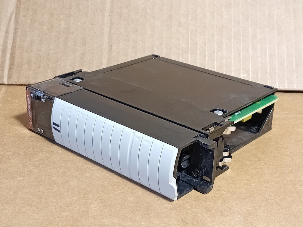 ALLEN-BRADLEY ControlLogix 8 Point Analog Input 1756-IF8I