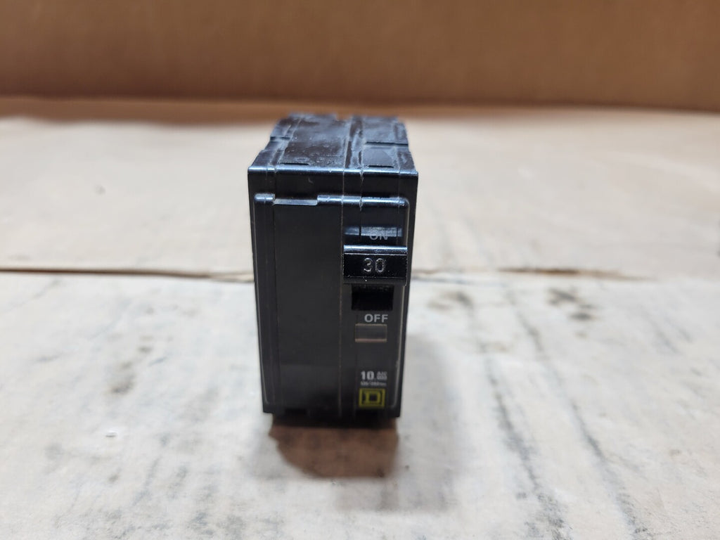 SQUARE D QO230 30A 2-Pole 120/240V AC Plug-In Circuit Breaker 10kA HACR