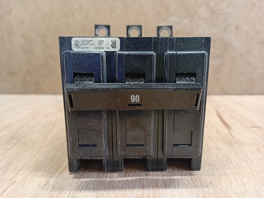 CUTLER-HAMMER BAB3090H 90A 3-Pole 240V Bolt-On Thermal Magnetic Circuit Breaker