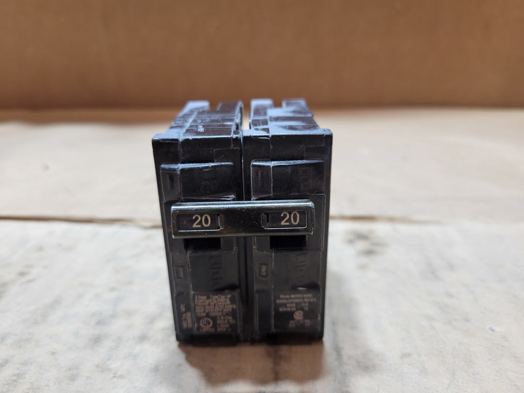 SIEMENS 20 Amp, 2 Pole, 120/240 Volts Circuit Breaker Q220