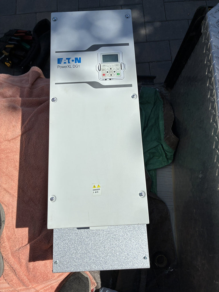 EATON 75/100 HP, 525-600 Volt PowerXL VFD DG1-35080FN-C21C