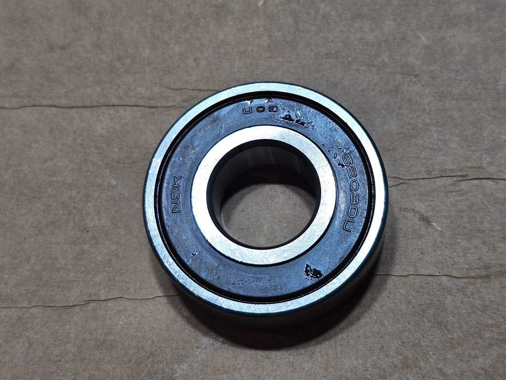 NSK 6203DUC3E Deep Groove Ball Bearing 17mm ID x 40mm OD x 12mm Sealed