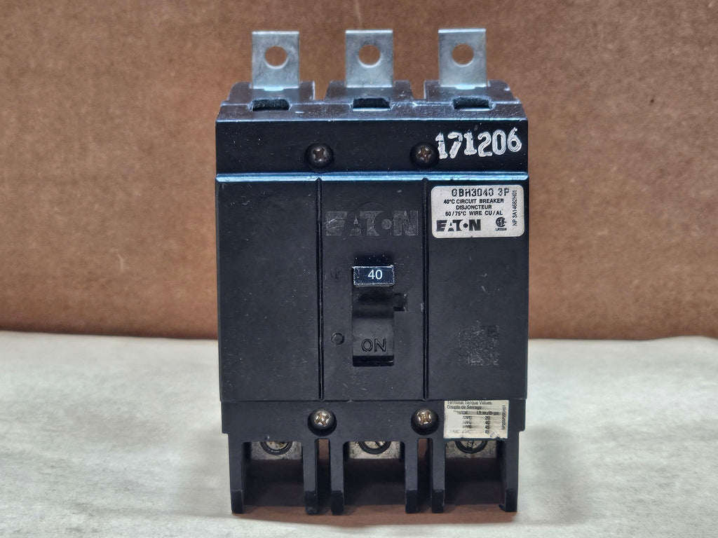 EATON 40 Amp 3-Pole 600VAC Bolt-On Circuit Breaker GBH3040