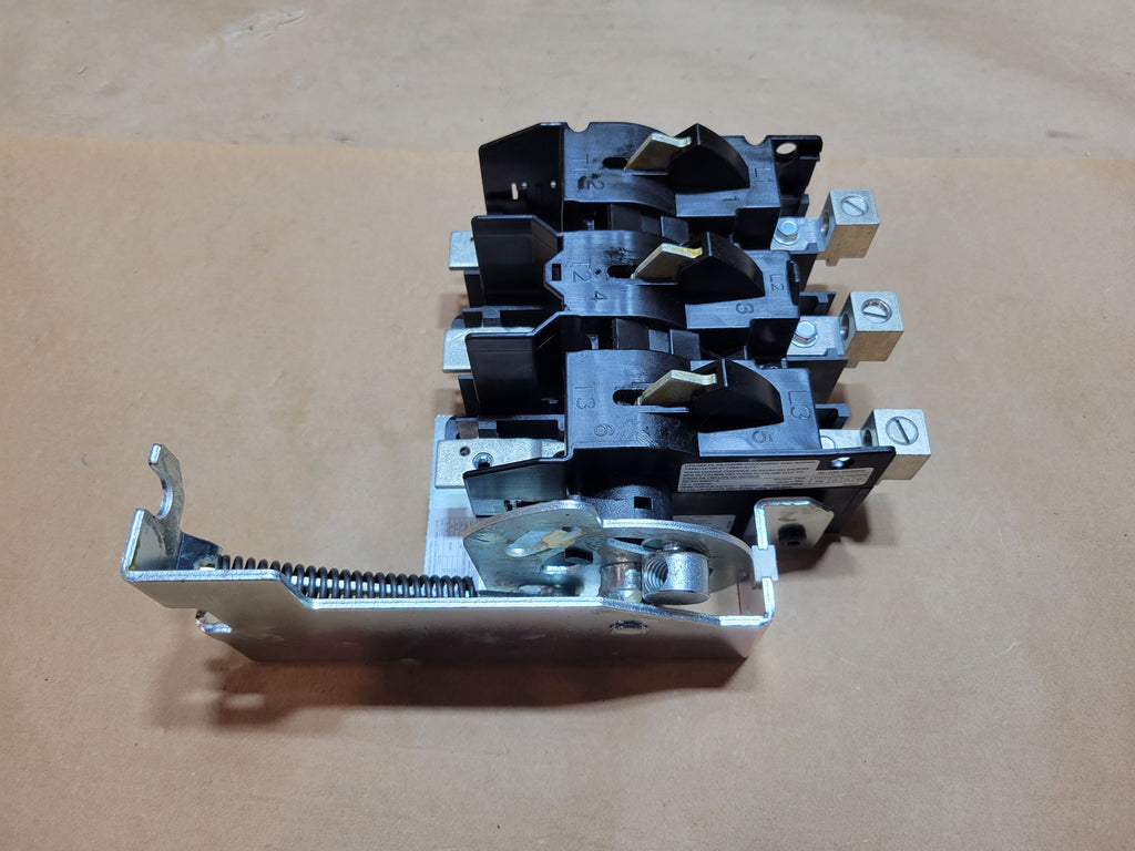 ALLEN-BRADLEY 1494U-D100 100A 600V 3-Pole Non-Fused Visible Blade Disconnect Switch