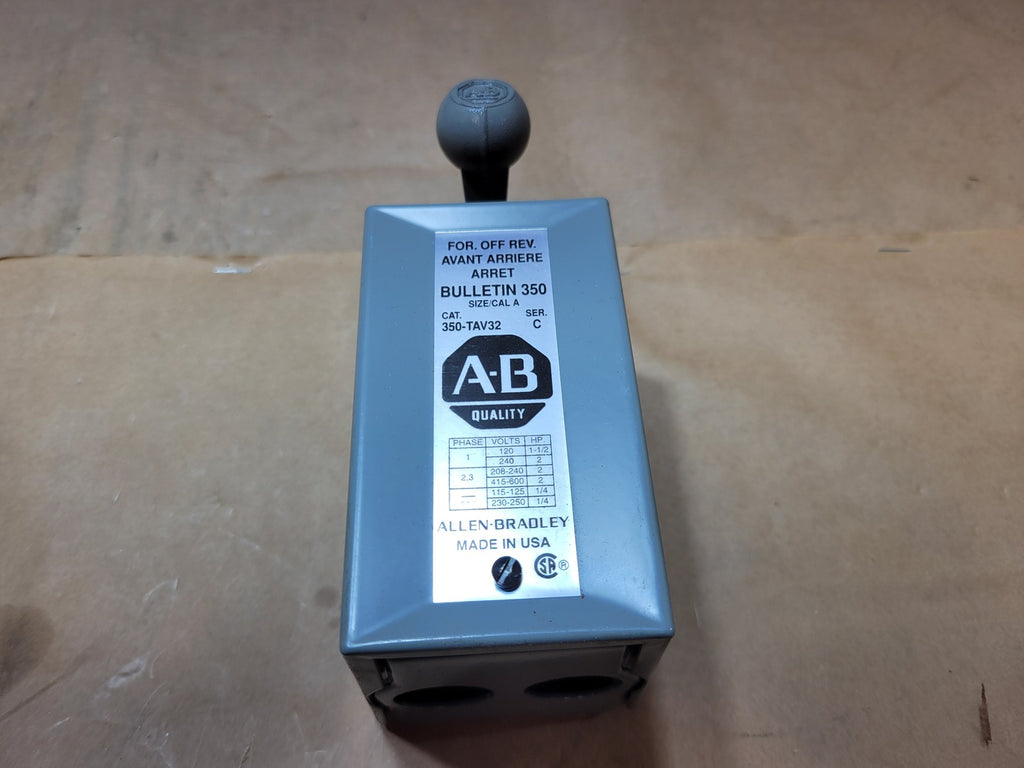 ALLEN-BRADLEY 350-TAV32 Bulletin 350 Size A Reversing Drum Switch Type 1 Surface Mount Series C