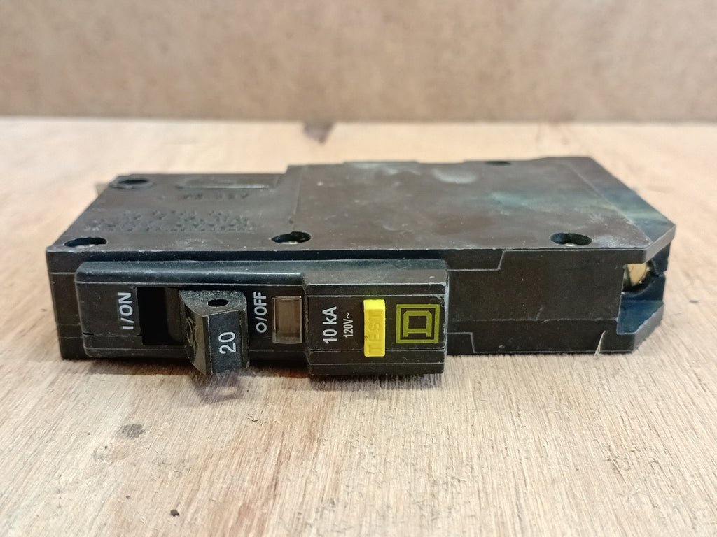 SQUARE D QOB120GFI 20A 1-Pole Bolt-On GFCI Circuit Breaker 120VAC Type QOB
