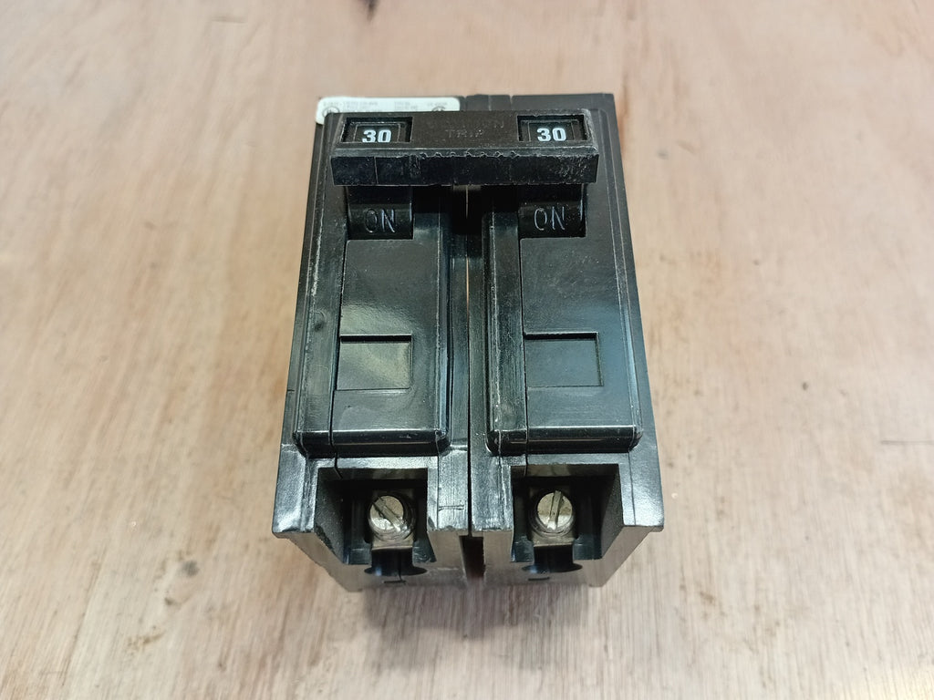 CUTLER-HAMMER BA230 30A 2-Pole 120/240V Quicklag Bolt-On Circuit Breaker