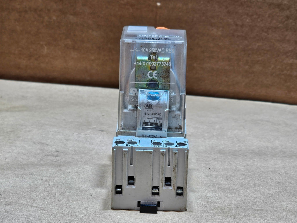 BROYCE CONTROL B152E 110VAC 10A DPDT Relay w/ Allen-Bradley 700-HN204 Socket & 700-AT3A1 Timer