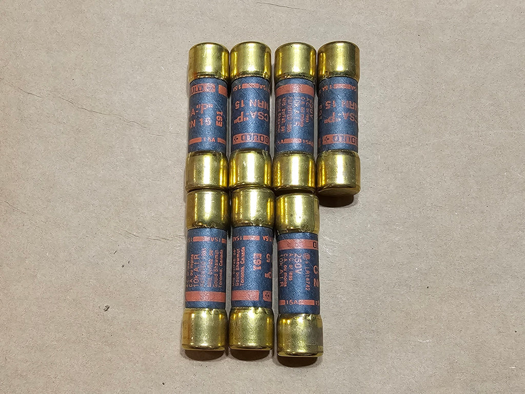 GOULD NRN15 15A 250V Class H Type P One-Time Fuses (Lot of 7)