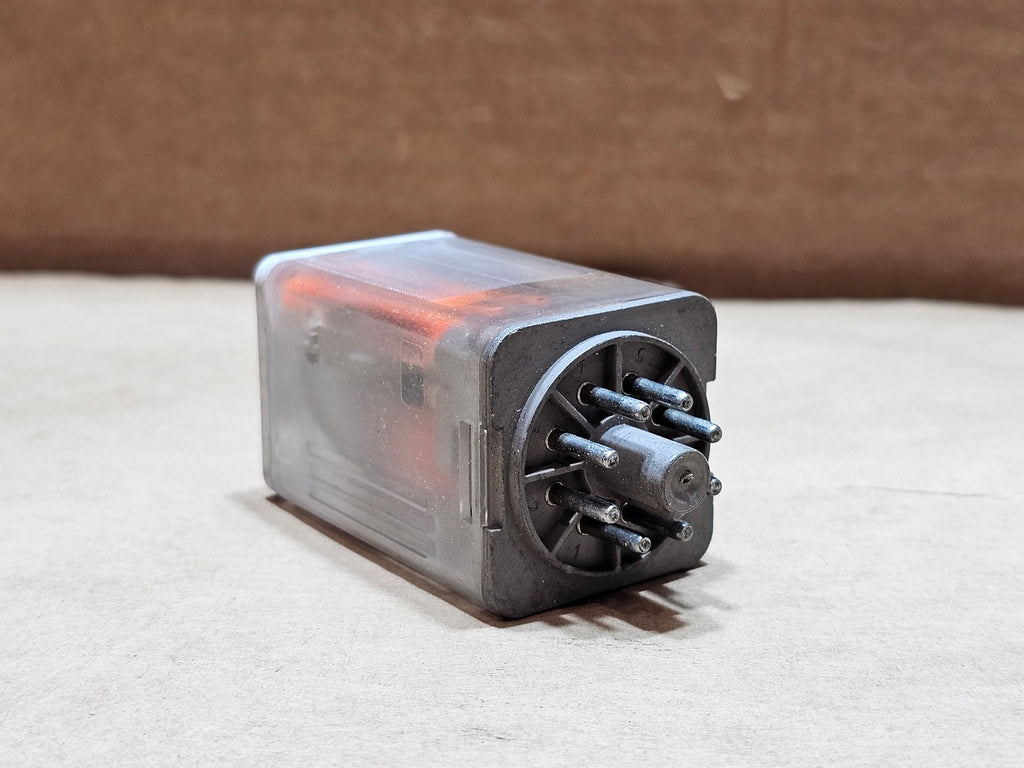 ALLEN-BRADLEY 700-HA32A24 Series B 24VAC 10A DPDT 8-Pin Control Relay