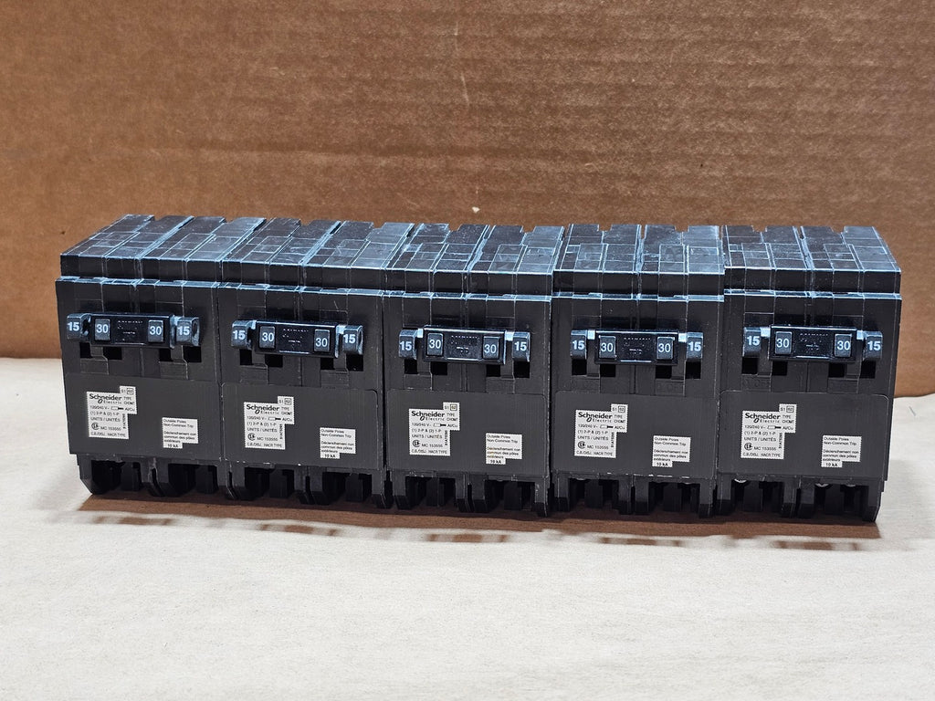 SQUARE D CHOMT1515230 15A/30A Quad Tandem Circuit Breakers 120/240V (Box of 5)