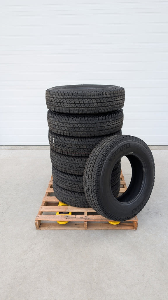 MICHELIN GMC Dually All-Terrain Light Truck Tire Package - Michelin Primary XC LT235/80R18 (Pack of 7)