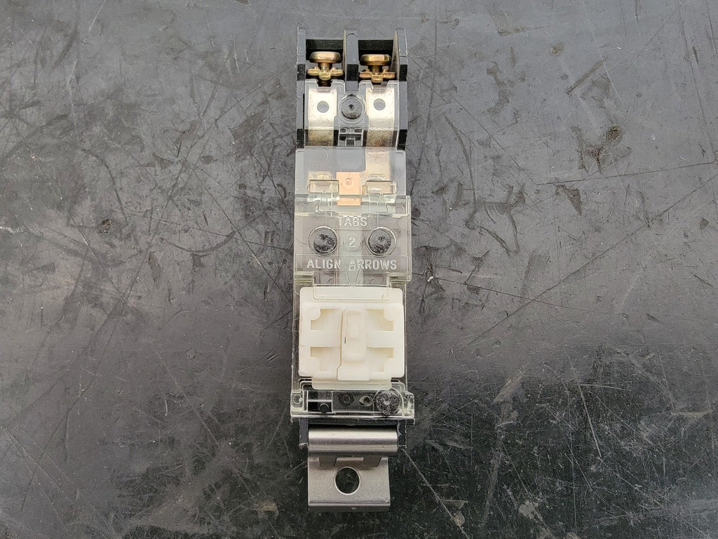 ALLIGN ARROWS Auxilliary Contact Block 40495-462-16