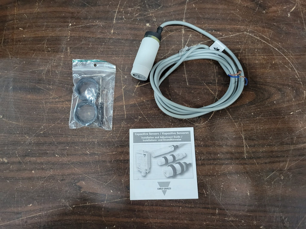 CARLO CAVAZZI Scrap - Capacitive Proximity Switch Sensor EC3025TBAPL
