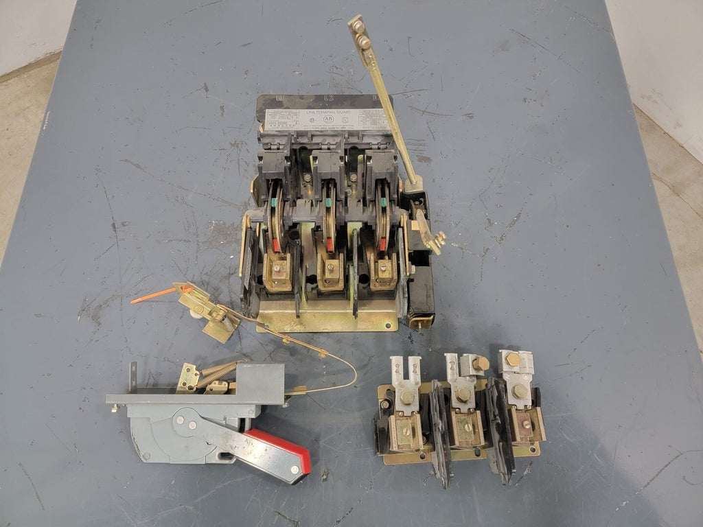 A&B Line Terminal Guard Set 1494V-D400